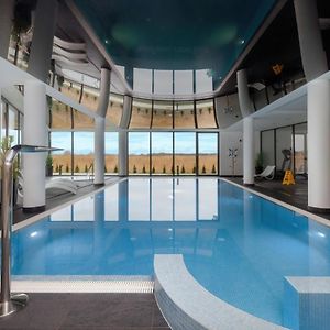 Westin House Resort Apartment Kolobrzeg By Noclegi Renters